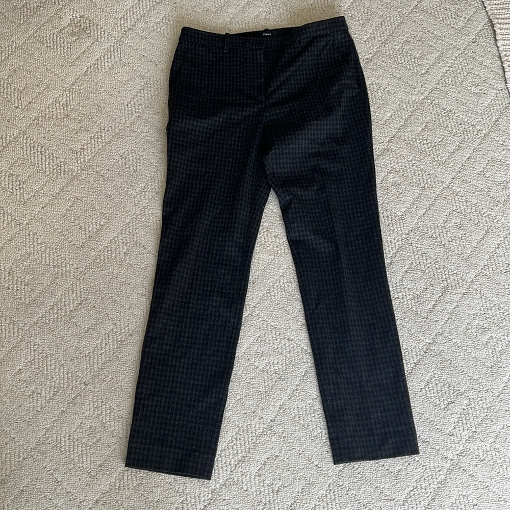 Theory Slim Straight Ponte Pants in Black Caviar Houndstooth - Picture 3 of 7